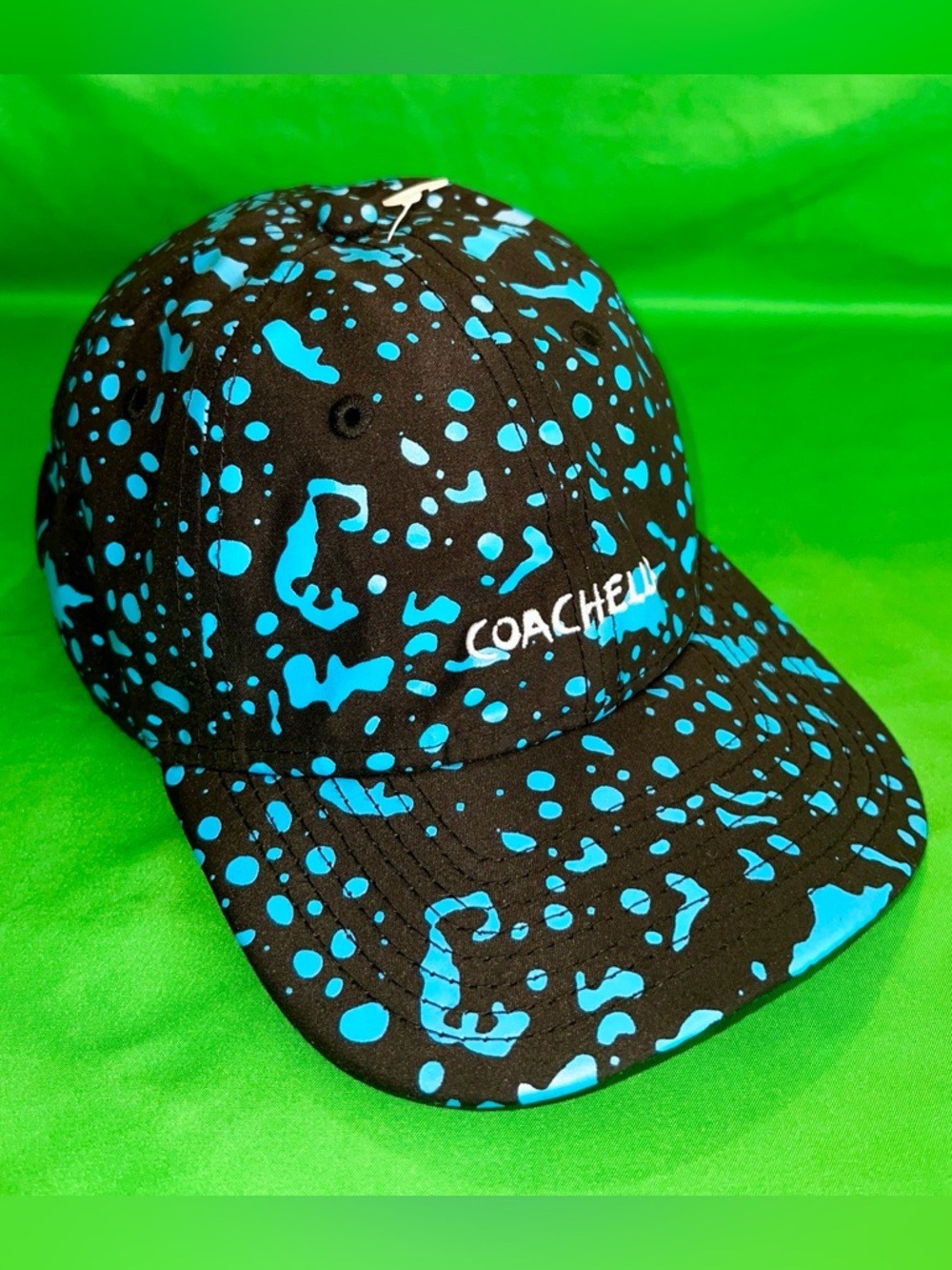COACHELLA New Era 9Twenty Black Baseball Hat blue splash Strapback NWT! 🧢💦